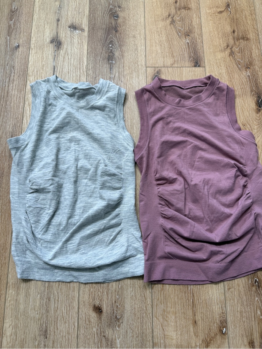 Athleta Light Grey Sleeveless Tank Top